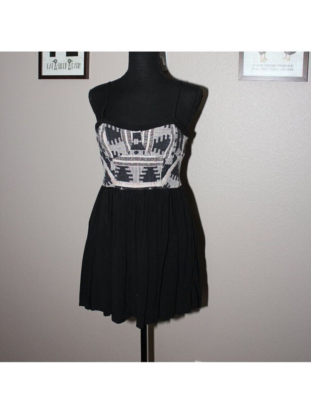Staring at Stars Womens Black/Cream Aztec Boho Sleeveless Mini Dress Size 10